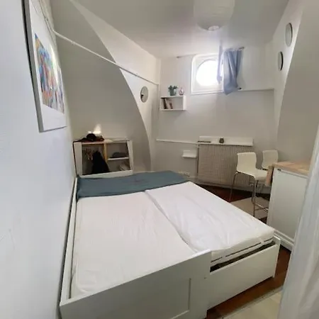 Studio Cosy Et Central Sous Les Toits De Paris Exterior photo